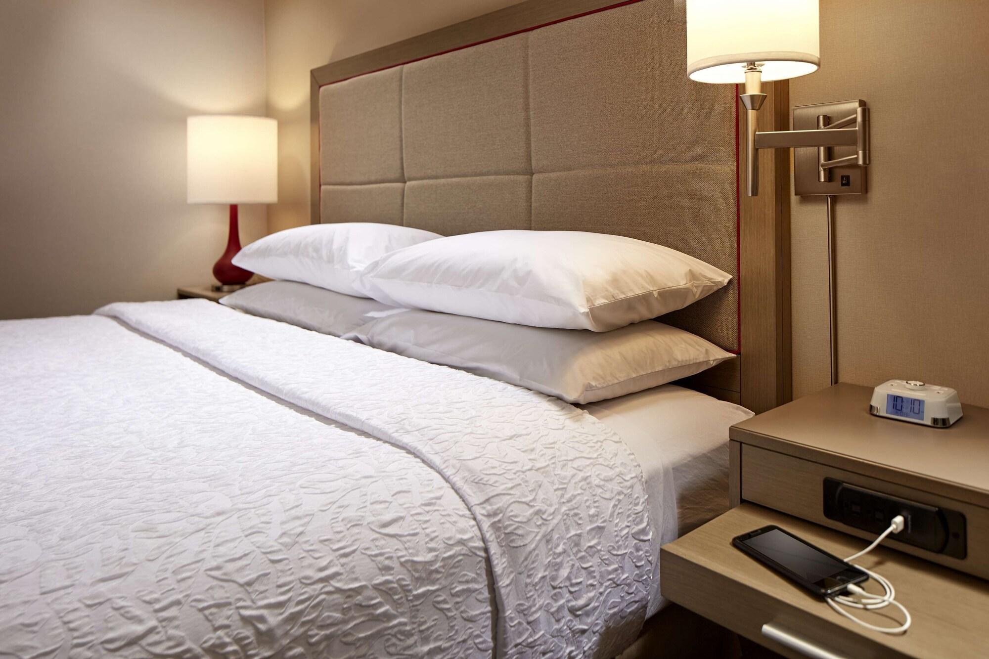 Hampton Inn Long Beach Airport, Ca Экстерьер фото