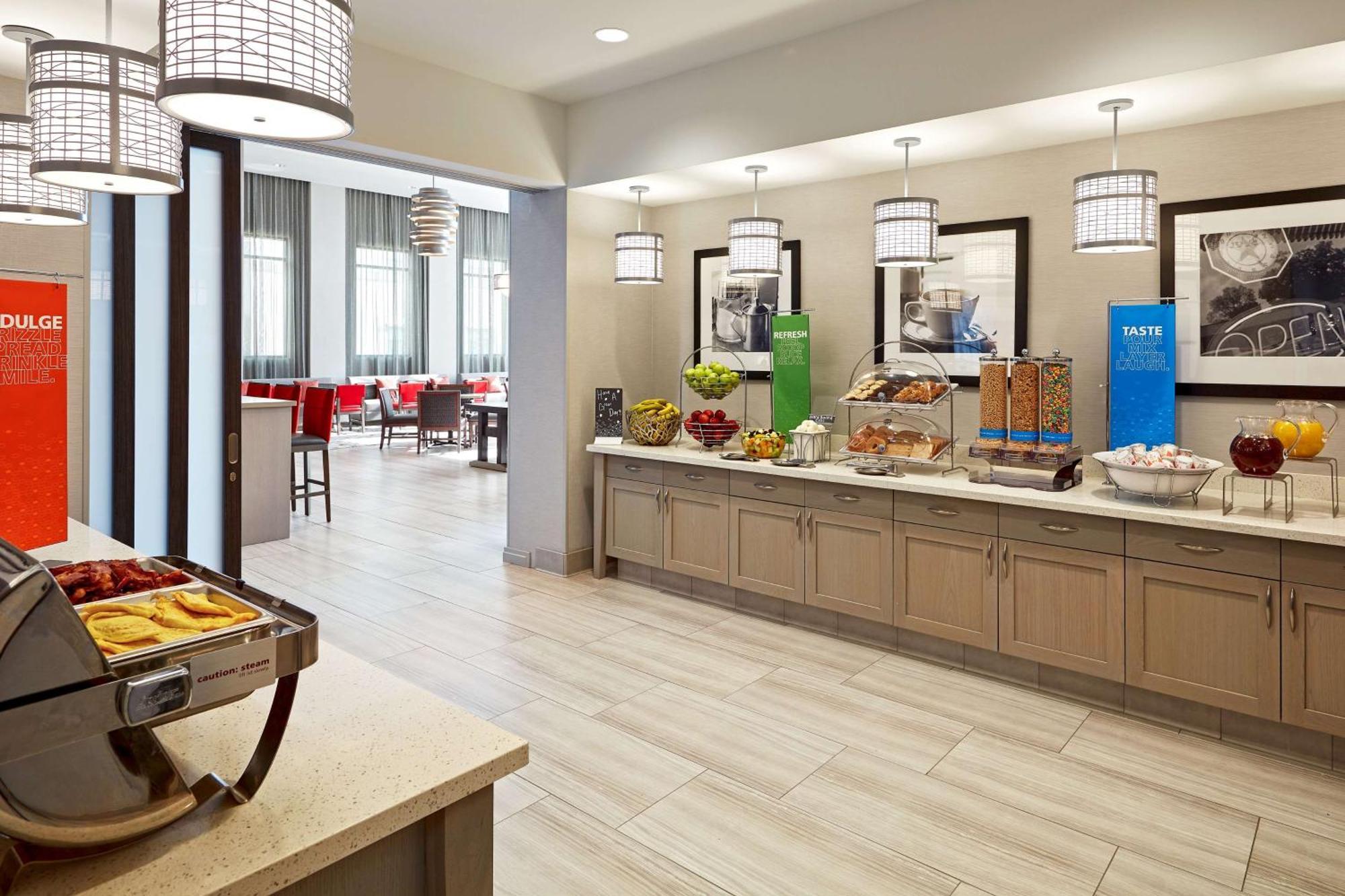 Hampton Inn Long Beach Airport, Ca Экстерьер фото