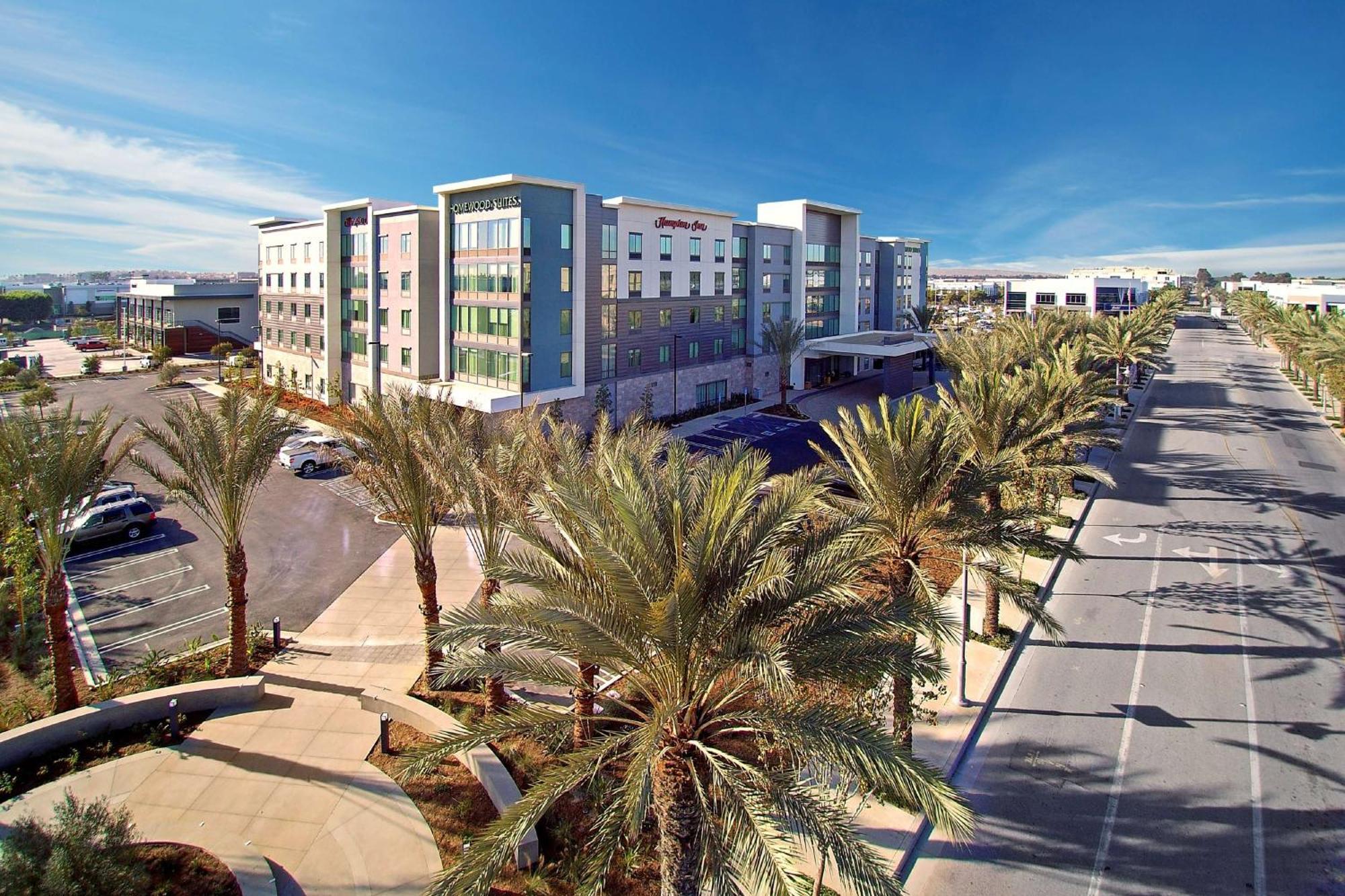 Hampton Inn Long Beach Airport, Ca Экстерьер фото