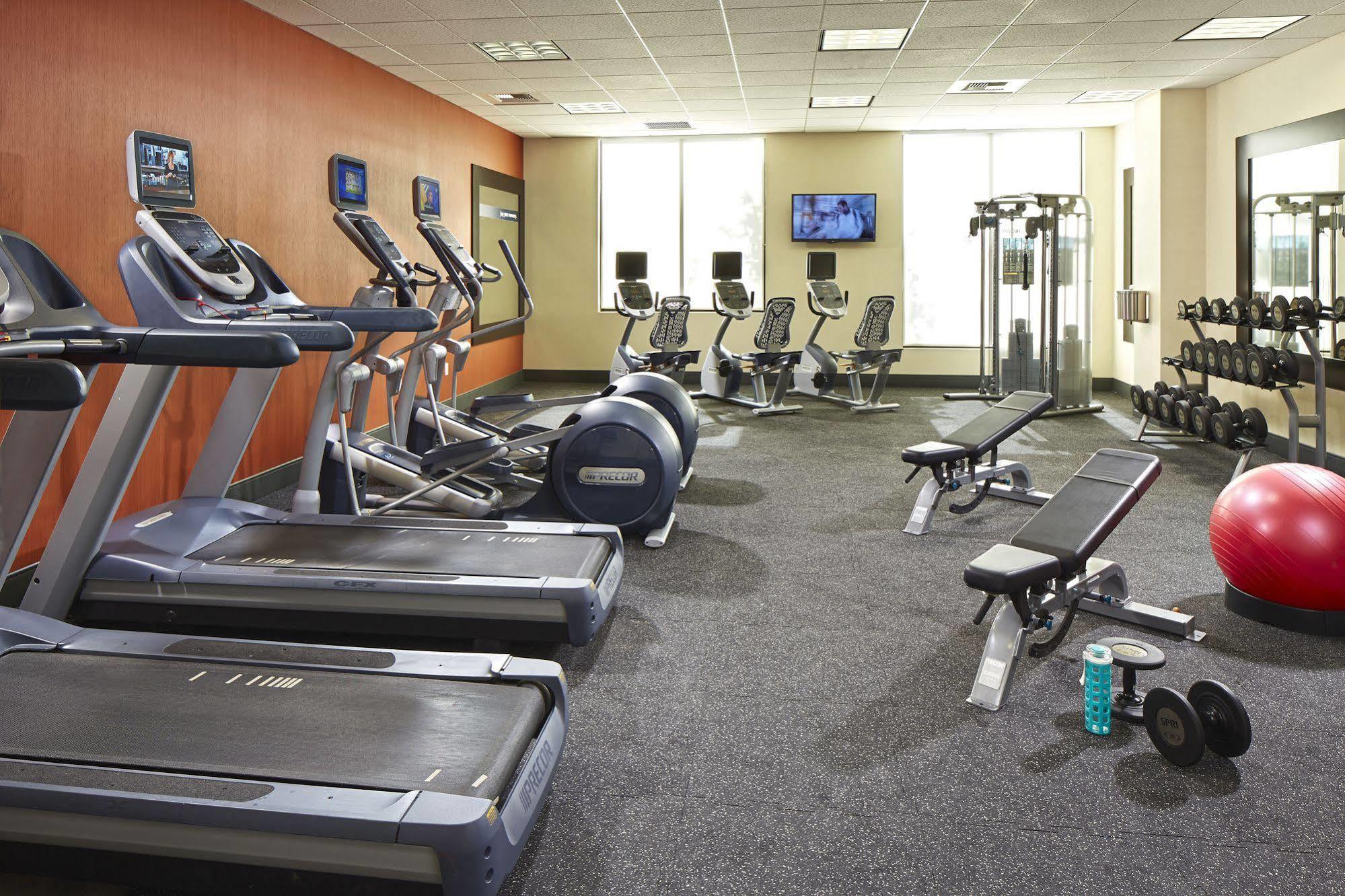 Hampton Inn Long Beach Airport, Ca Экстерьер фото