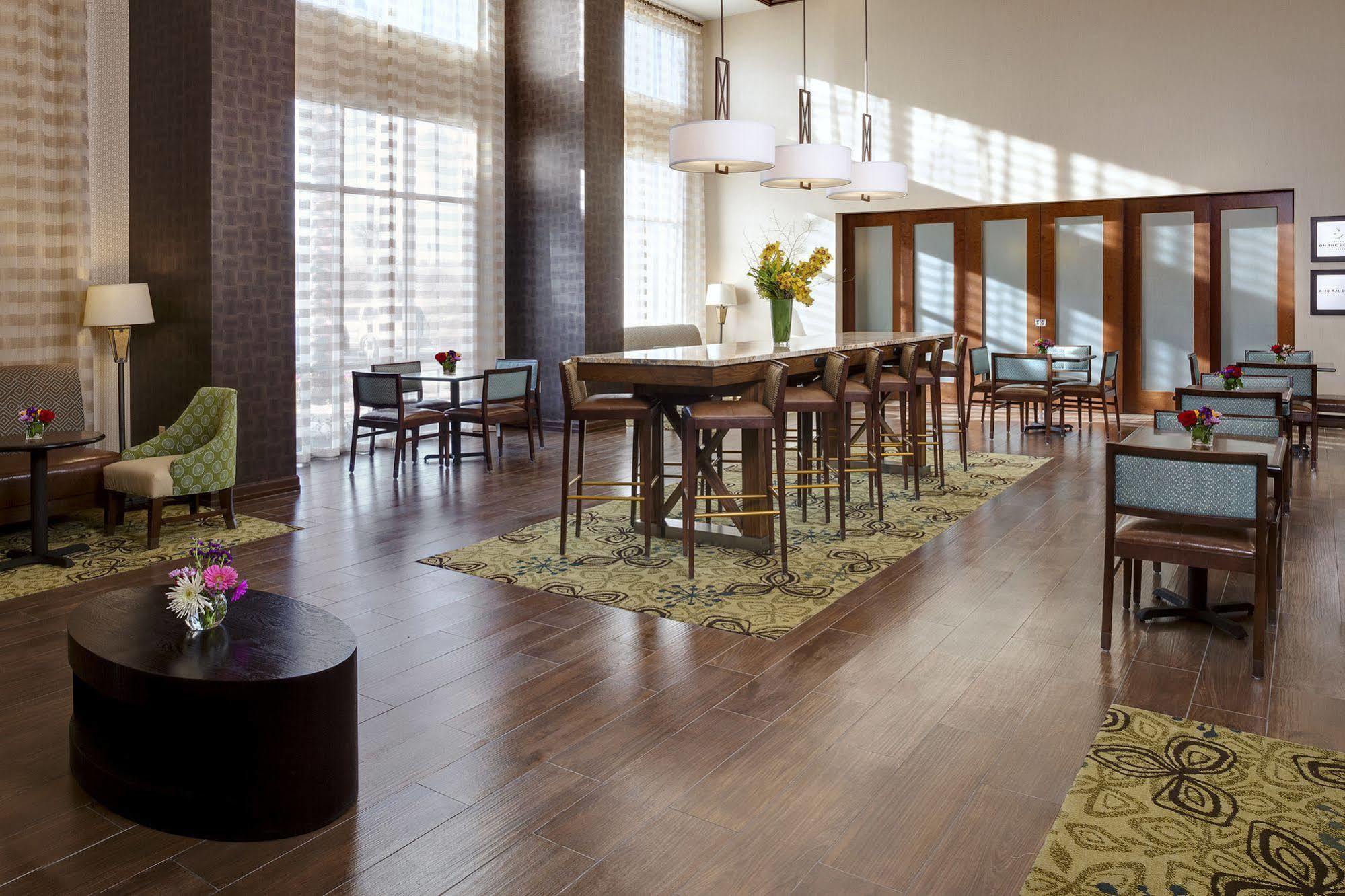 Hampton Inn Long Beach Airport, Ca Экстерьер фото