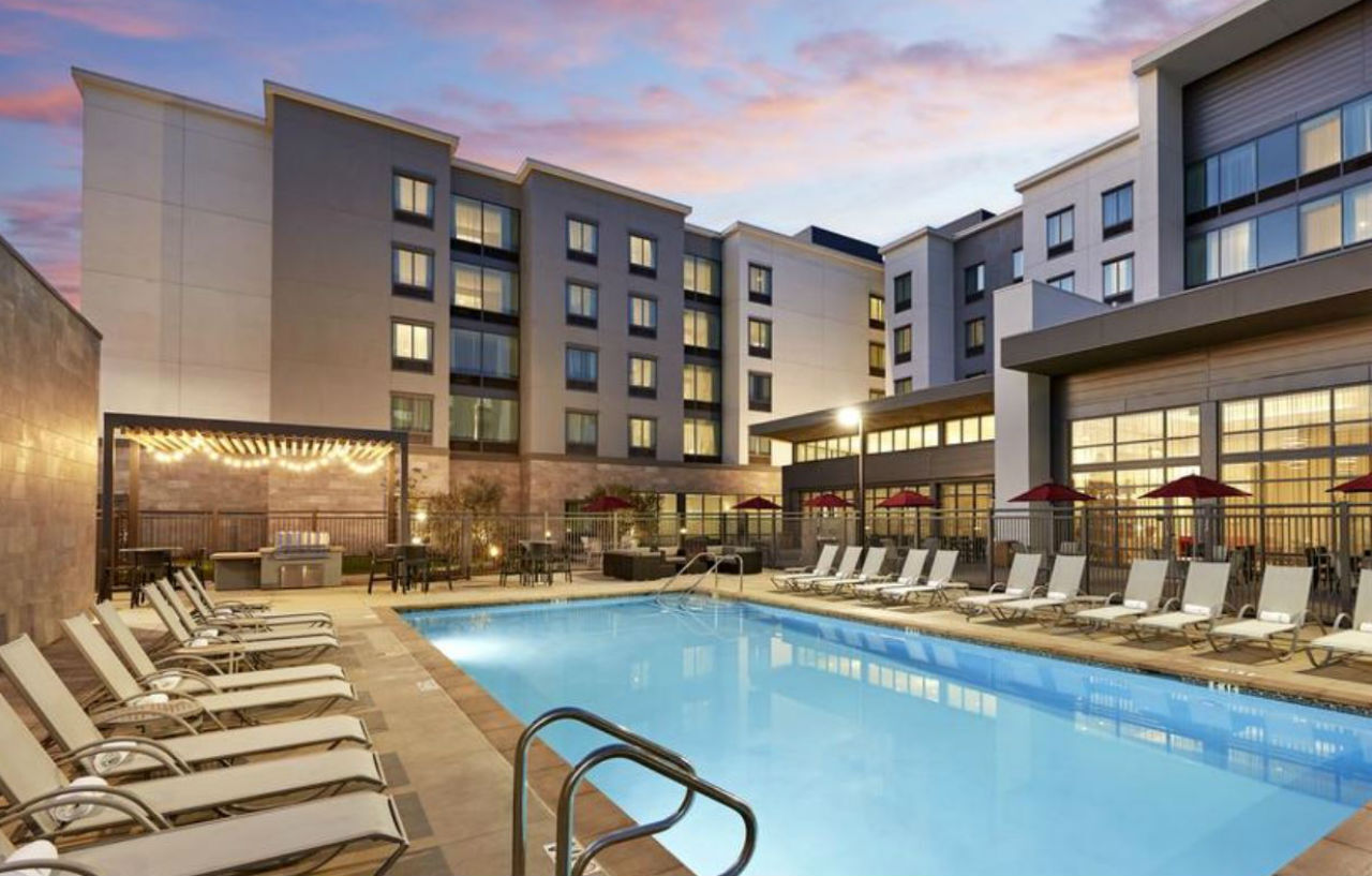 Hampton Inn Long Beach Airport, Ca Экстерьер фото